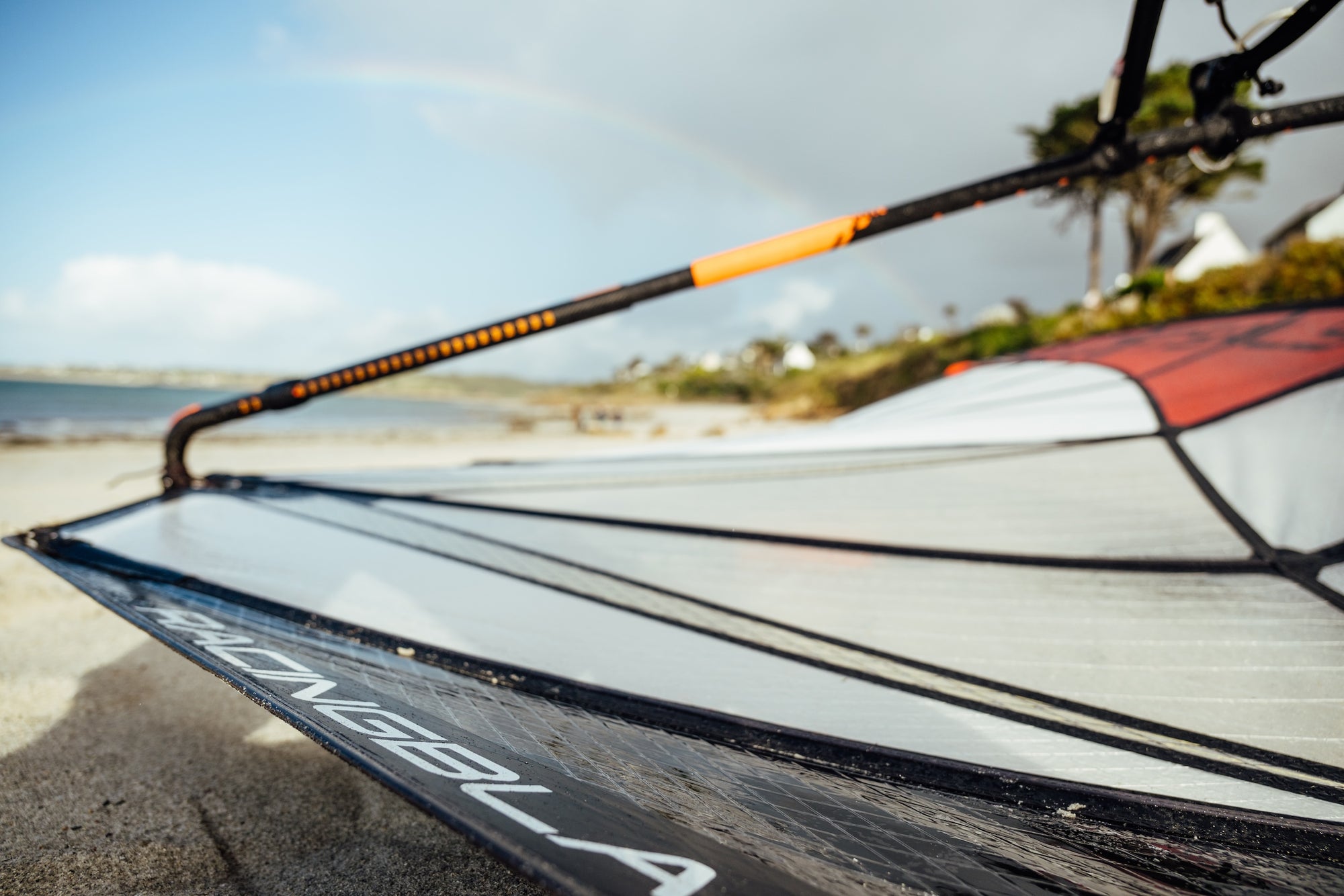 White Bi-Ply and X-Ply Construction