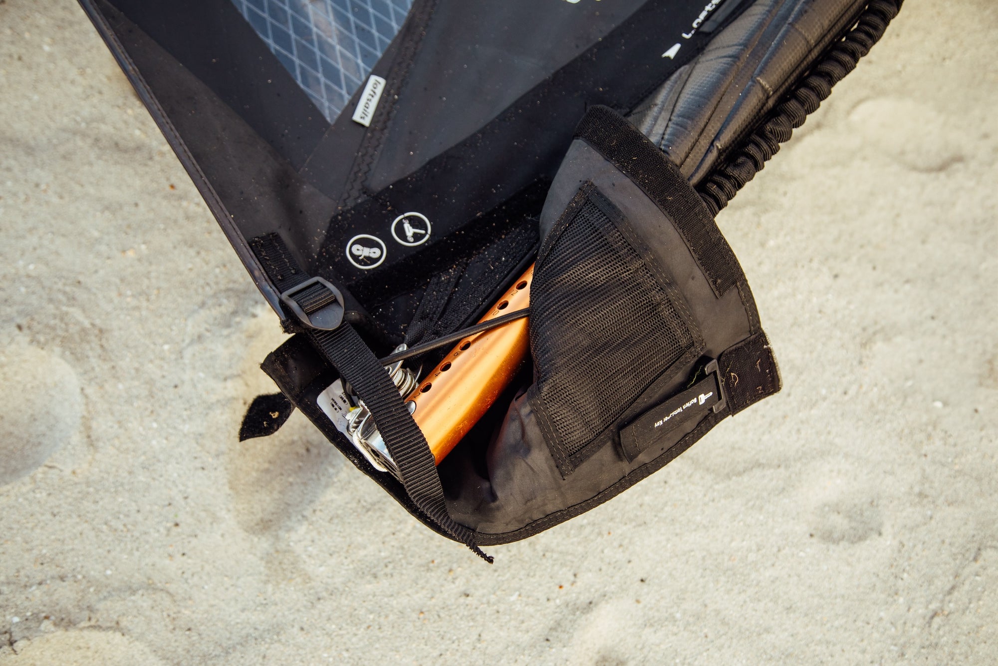 Full-Opening Mast Pad