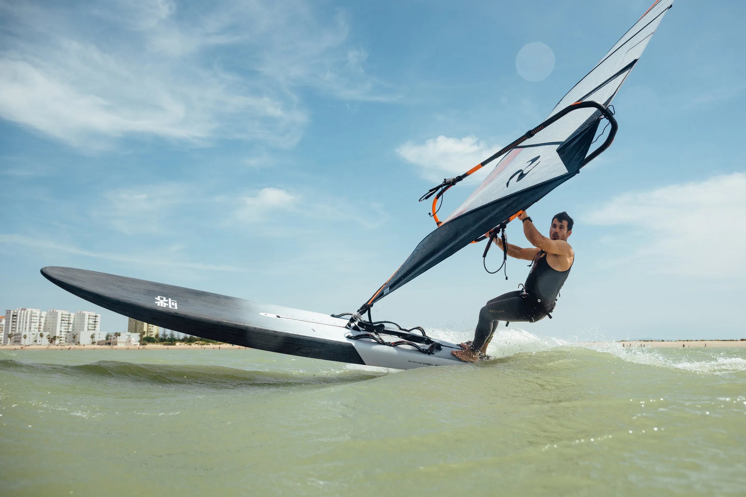 Loftsails Raceboardblade 2026 -- Cadiz action FLT 9664