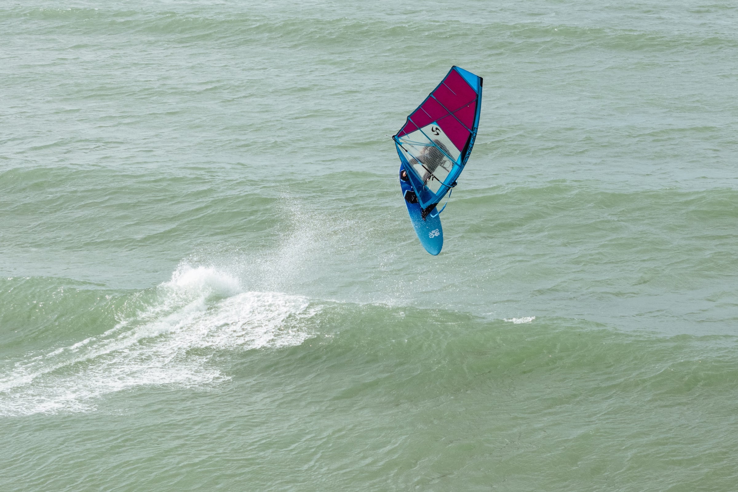 Loftsails Wavescape 2026 - at Brittany